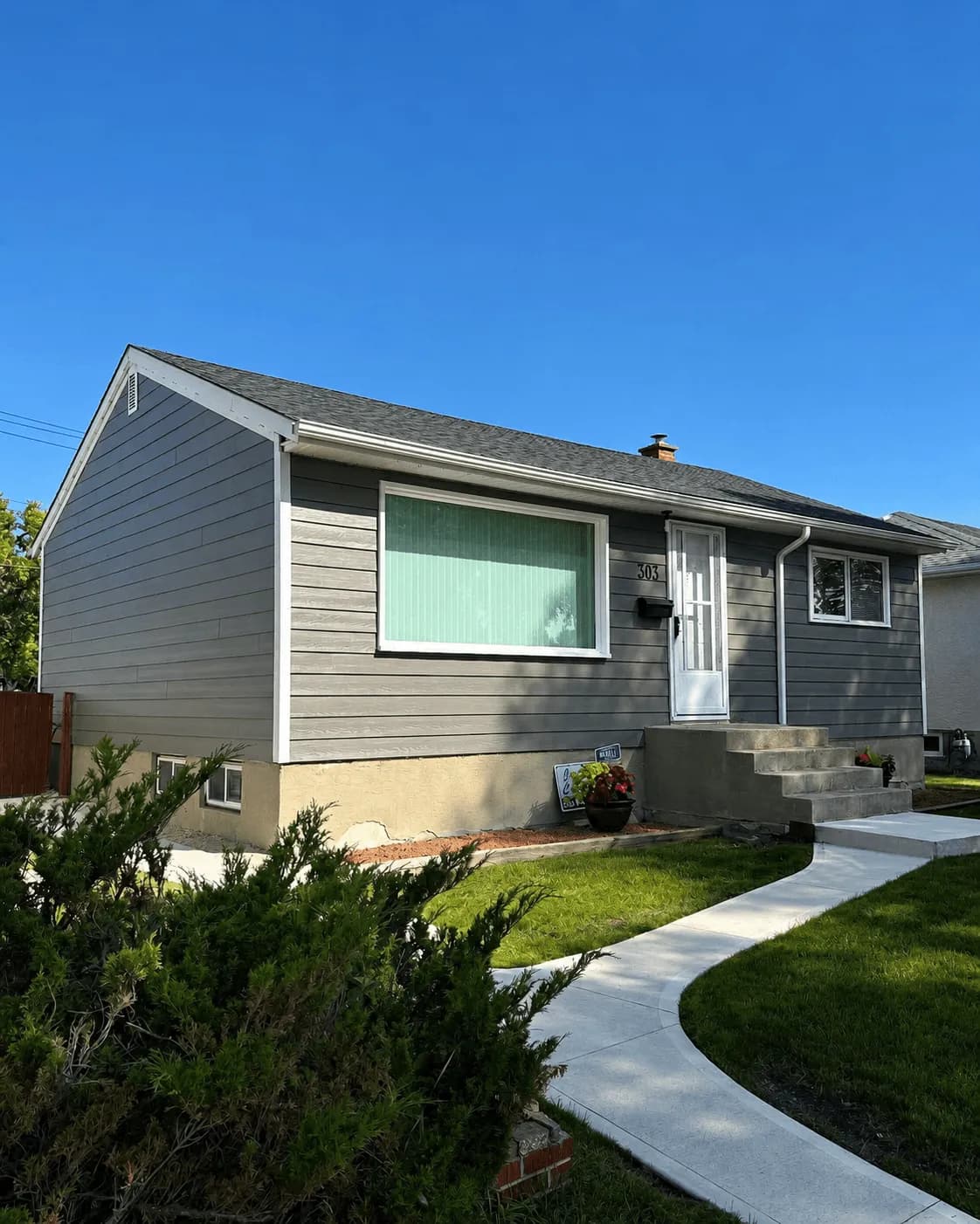 Spartan Builders Bungalow Exterior Siding Renovation